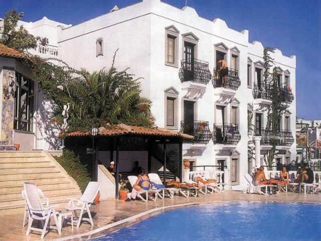Maison 48 Hotel apartamentowy
